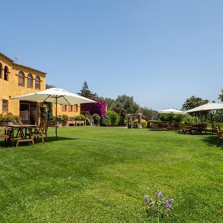 Gasthaus Mas Valenti 1511 Vall-Llobrega Exterior foto