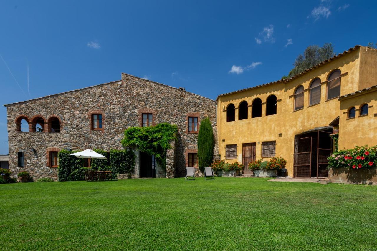 Gasthaus Mas Valenti 1511 Vall-Llobrega Exterior foto