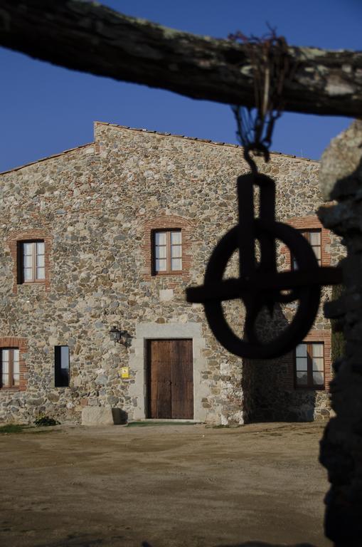 Gasthaus Mas Valenti 1511 Vall-Llobrega Exterior foto